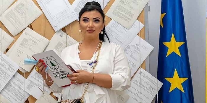 Adriana Bahmuteanu vrea primaria sectorului 1
