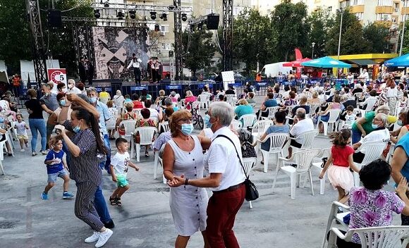 Petrecere organizata de Primaria Sectorului 5