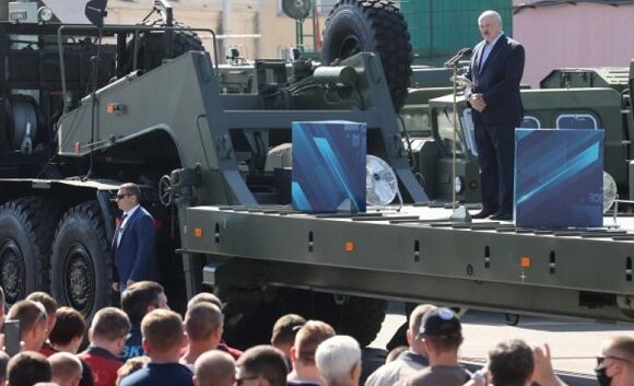 Sfarsitul lui Lukasenko ar putea fi aproape