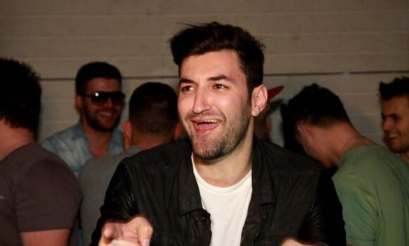 Smiley, Romanii au talent si actoria