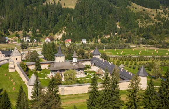 Mănăstirea Sucevița: Comoara spirituală din Bucovina